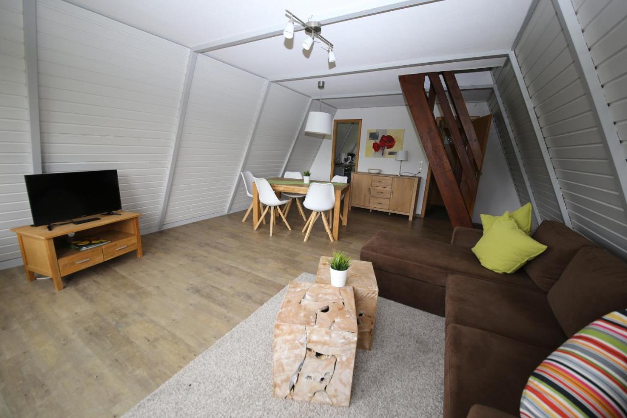 Ferienhaeuser Campingplatz Kinding Exterior photo